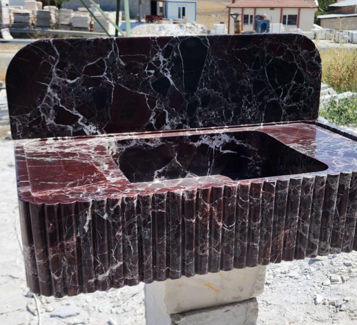 Rosso Levanto Sink, 35 in