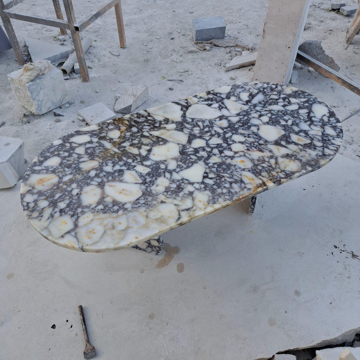 Calacatta Viola Orta Sehpa, 50 × 24 inç
