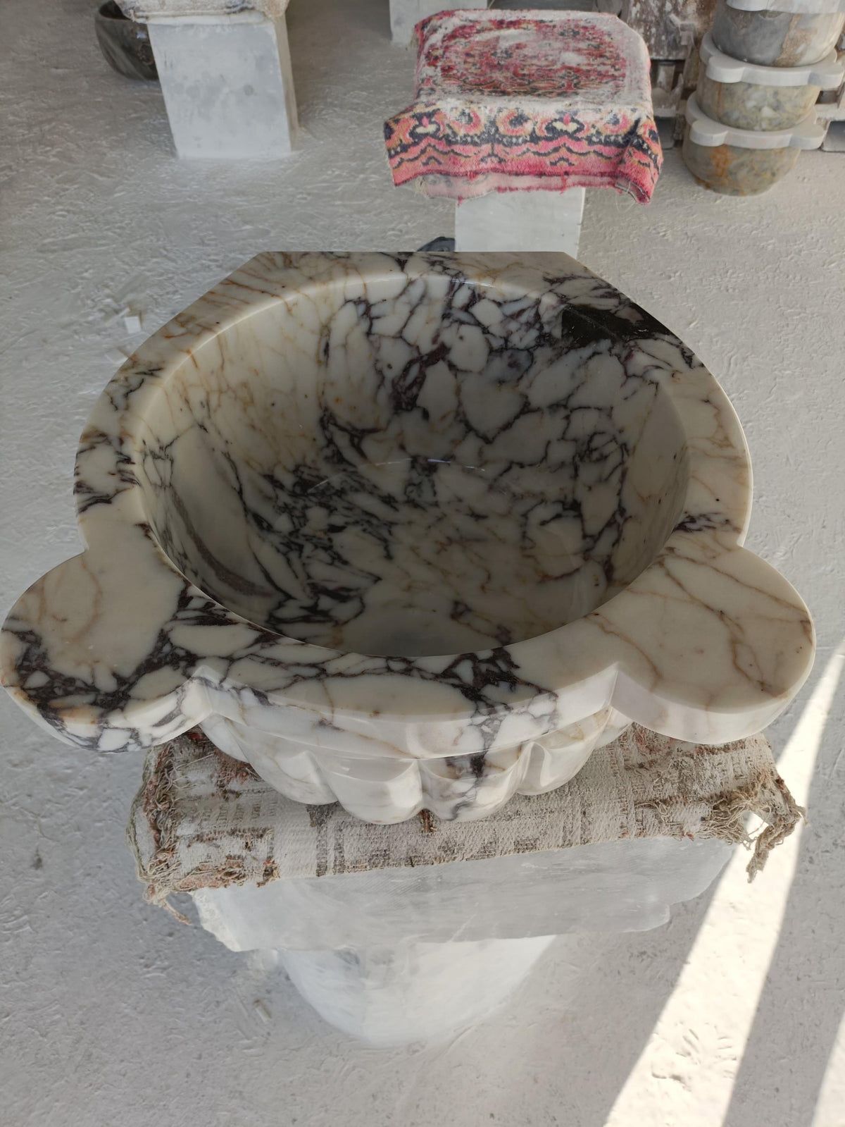 Yuvarlak Hamam Kurnası