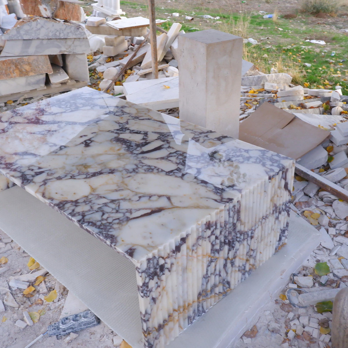Calacatta Menekse Marble Coffee Table