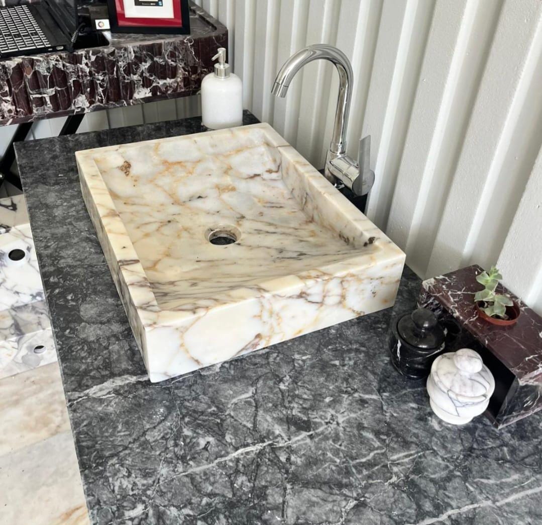 Calacatta Rectangular Sink