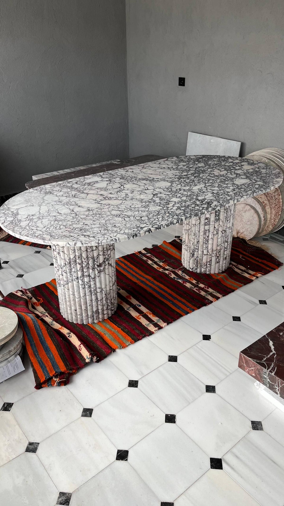 Calacatta Viola Luxury Oval Marble Dining Table